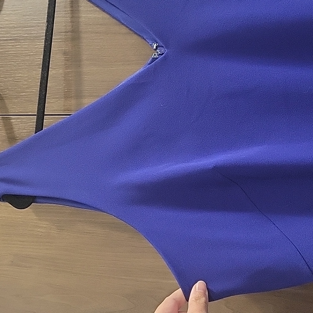 Vince Camuto Royal Blue V-Neck Ruffle-Hem Midi Dress - Picture 9 of 15